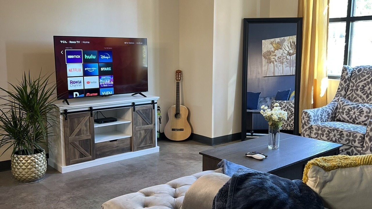 Photo of Livingroom in Midtown