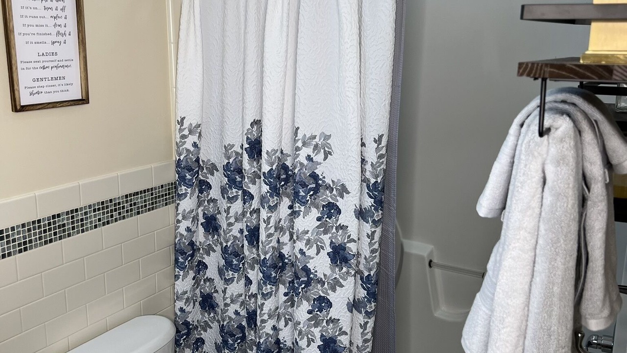 Photo of Bathroom in Midtown