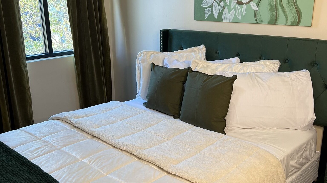 Photo of Bedroom in Midtown