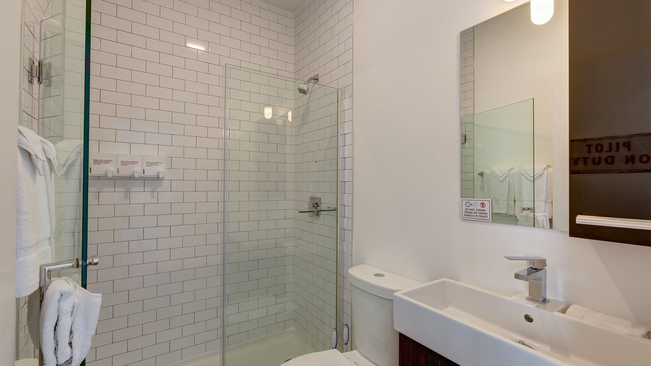 Photo of Bathroom in River West