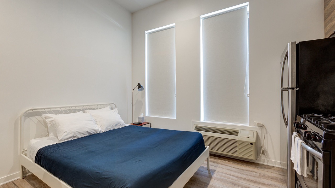 Photo of Bedroom in River West