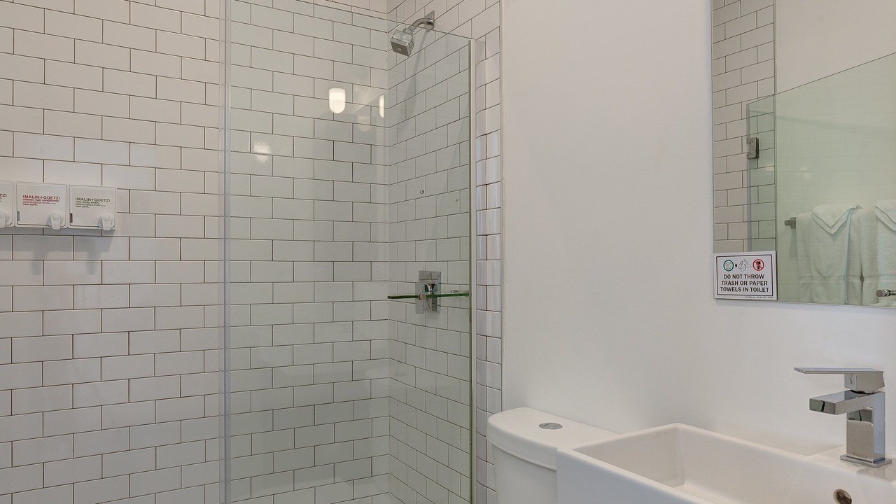 Photo of Bathroom in River West