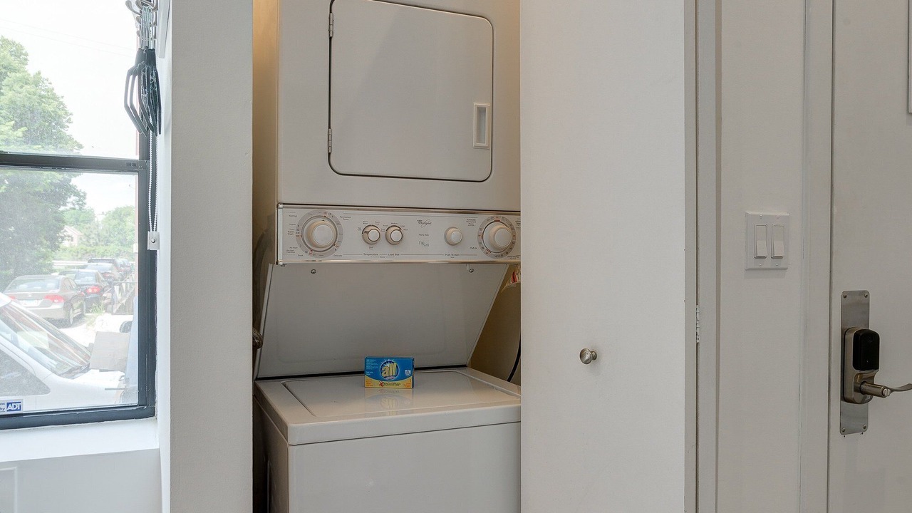 Photo of Others in River West