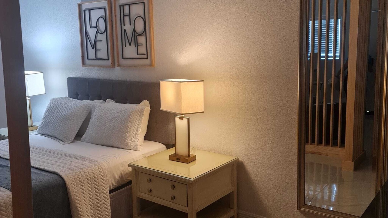 Photo of Bedroom in Buena Ventura Lakes