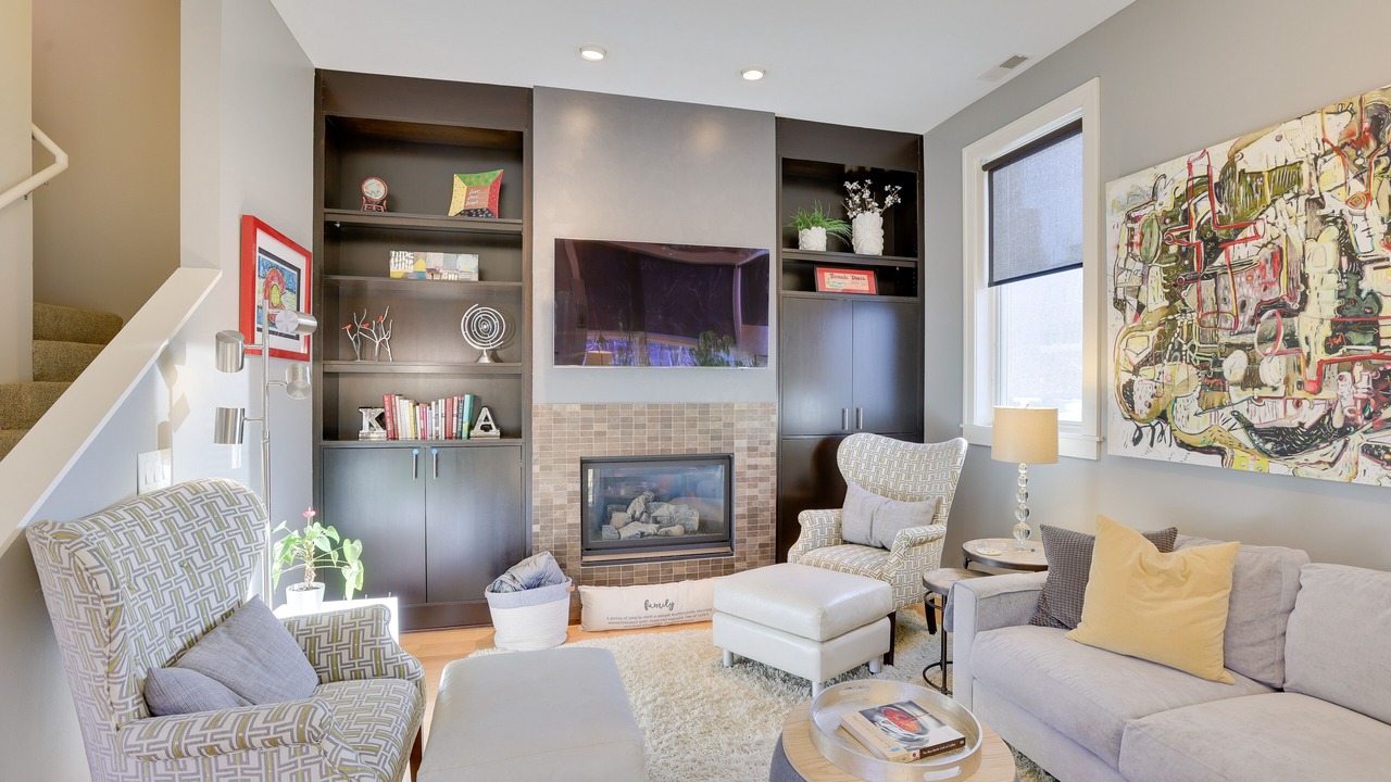 Photo of Livingroom in Southeast Omaha