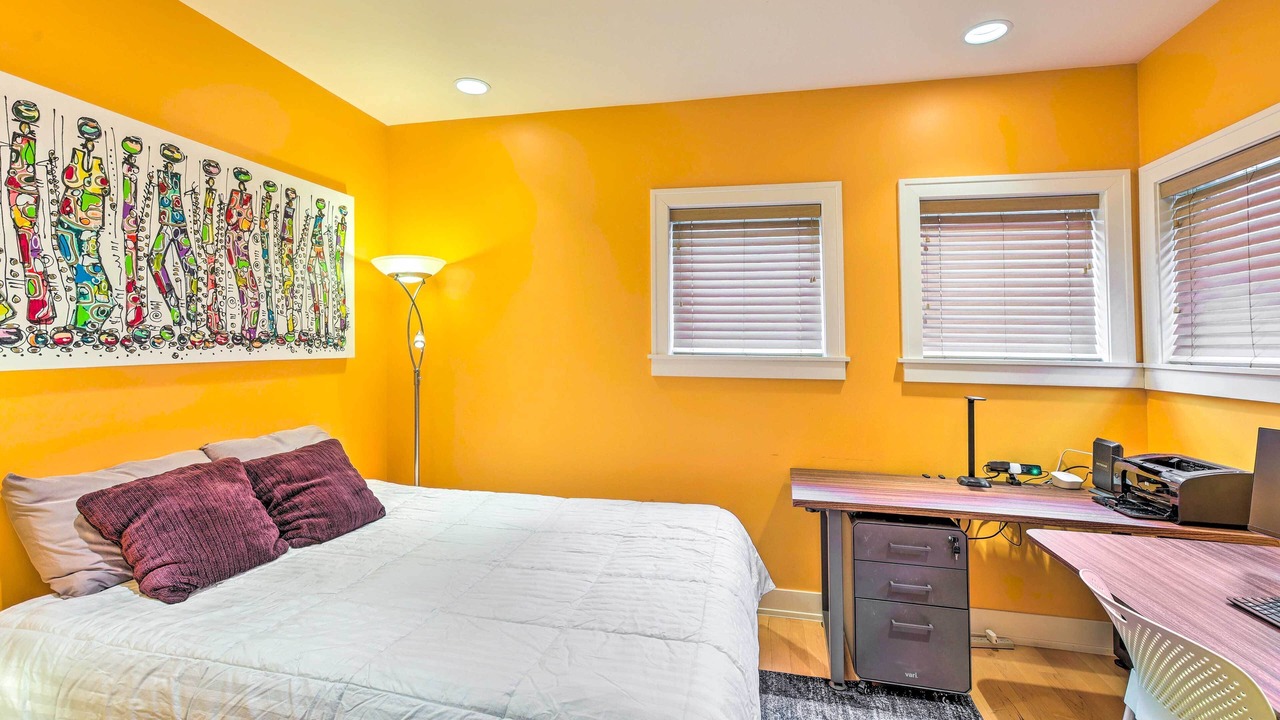 Photo of Bedroom in Southeast Omaha