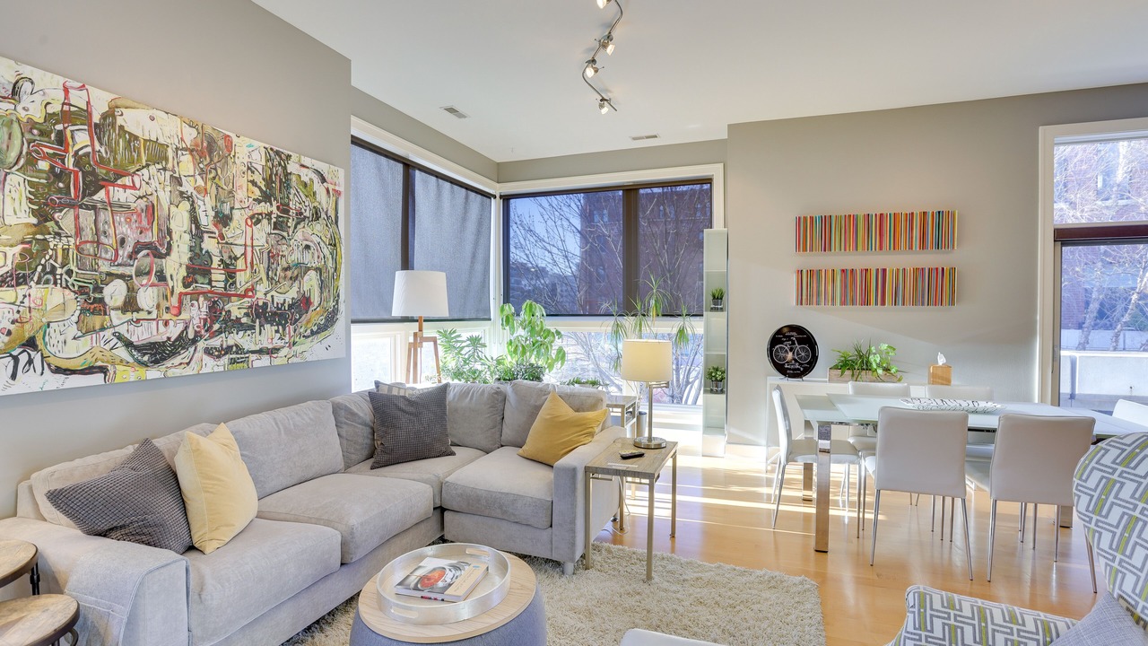 Photo of Livingroom in Southeast Omaha