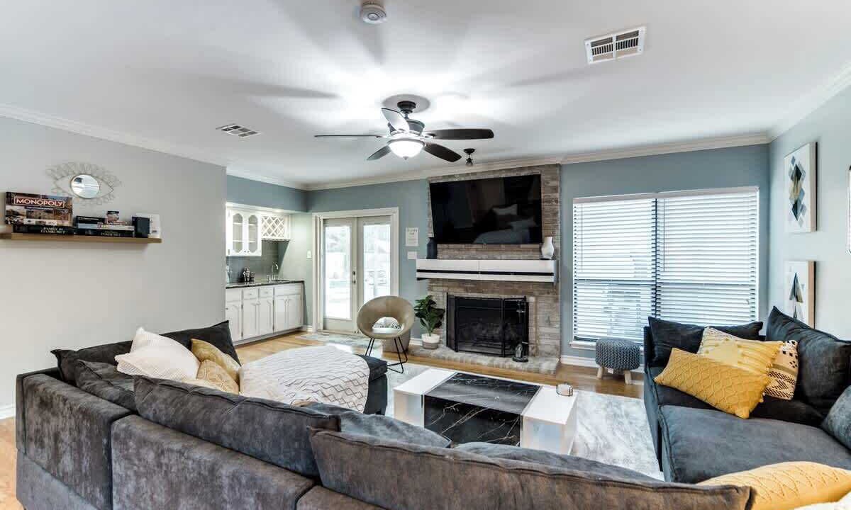 Photo of Bedroom in North San Antonio - SAT