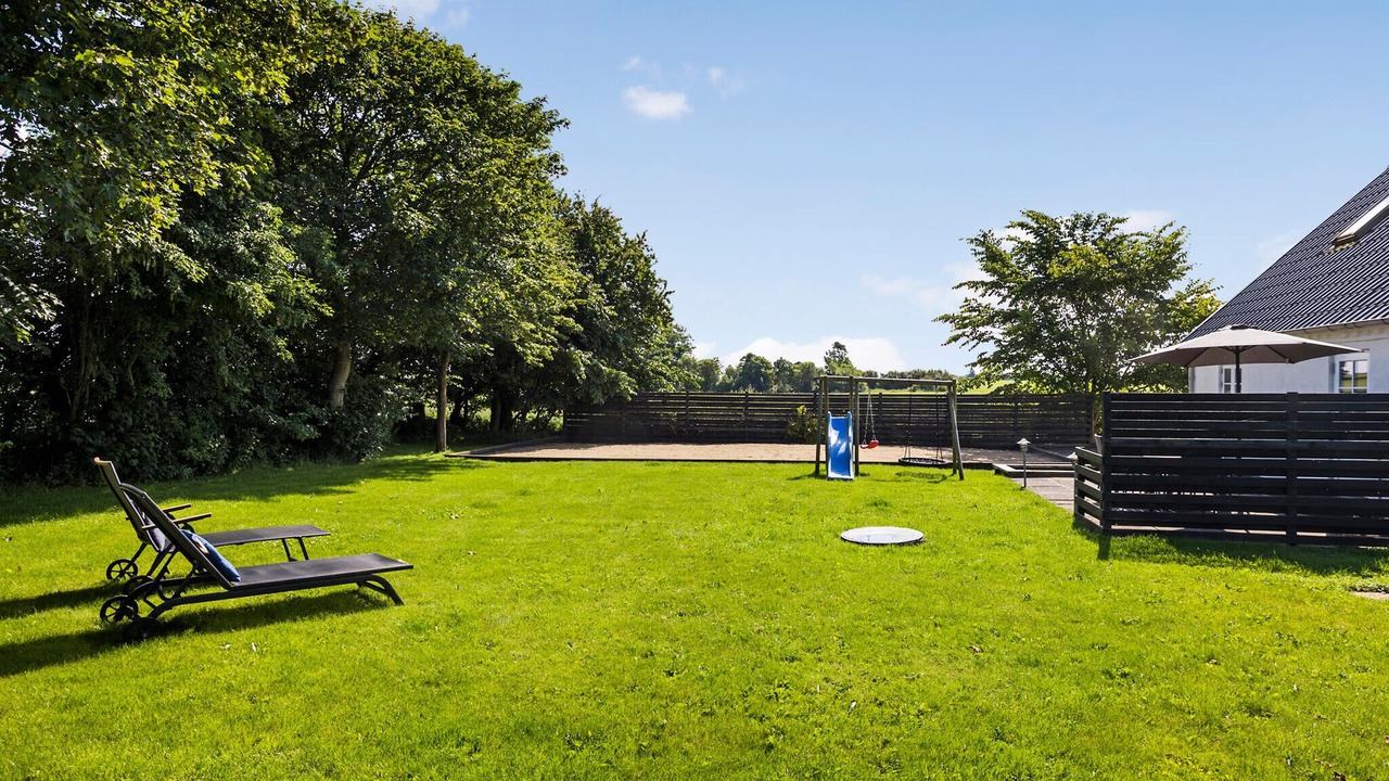 Photo of Others in ster Assels