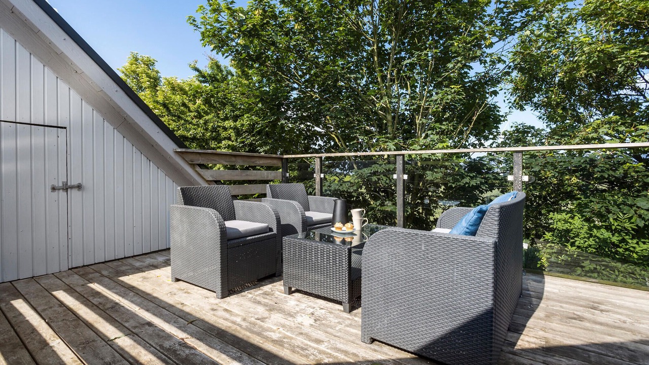 Photo of Others in ster Assels