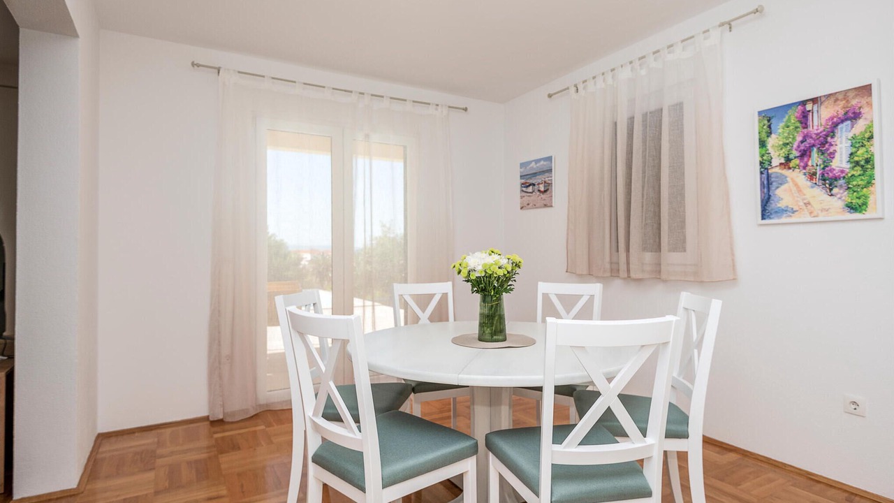 Photo of Bedroom in Makarska Old Town