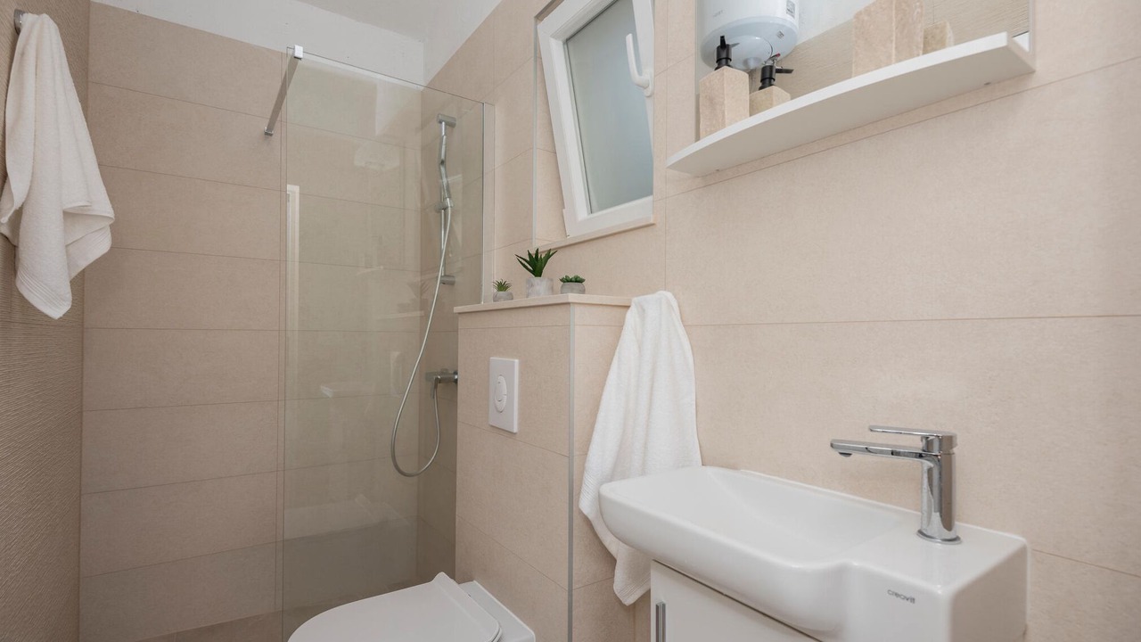 Photo of Bathroom in Makarska Old Town