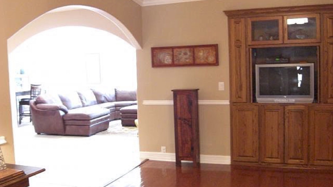 Photo of Livingroom in Springwoods