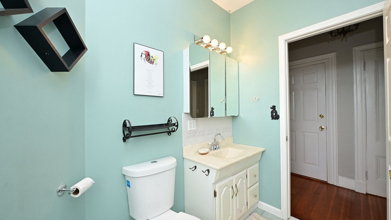 Photo of Bathroom in Chelsea