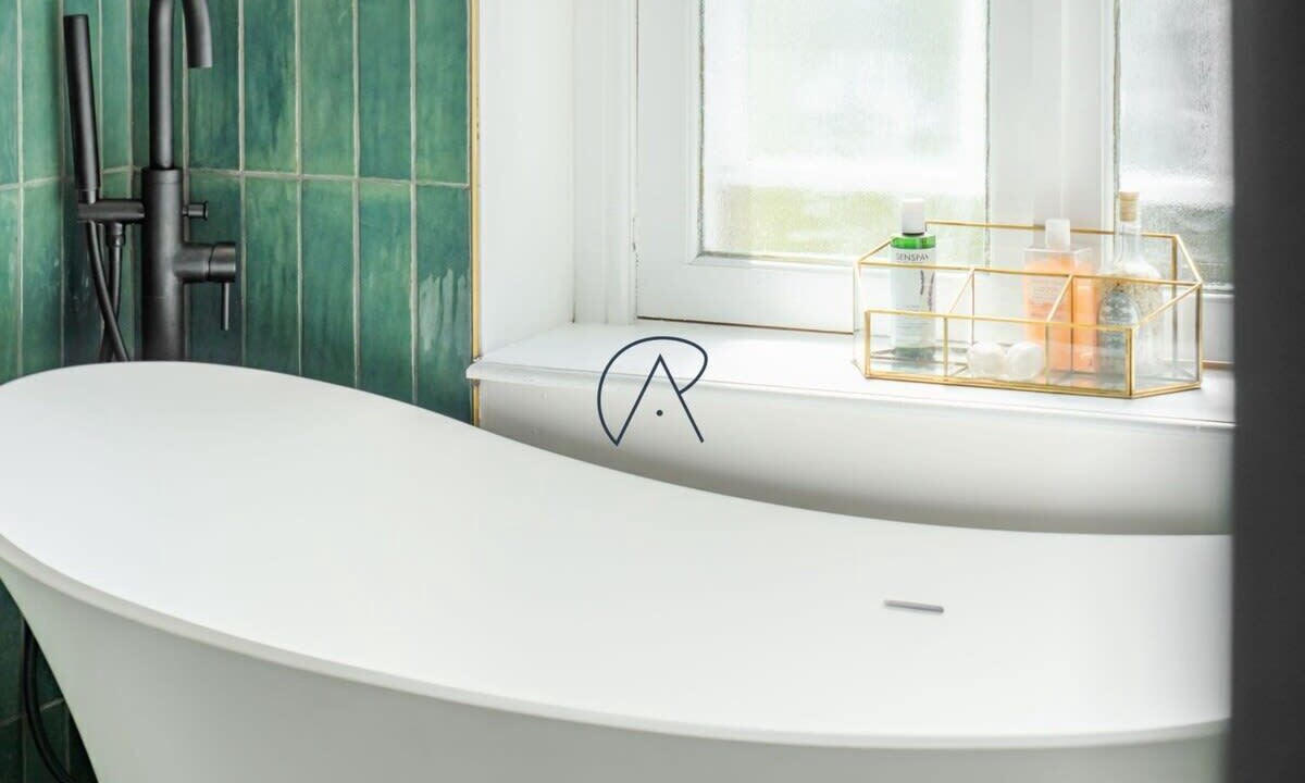 Photo of Bathroom in Windsor City Centre