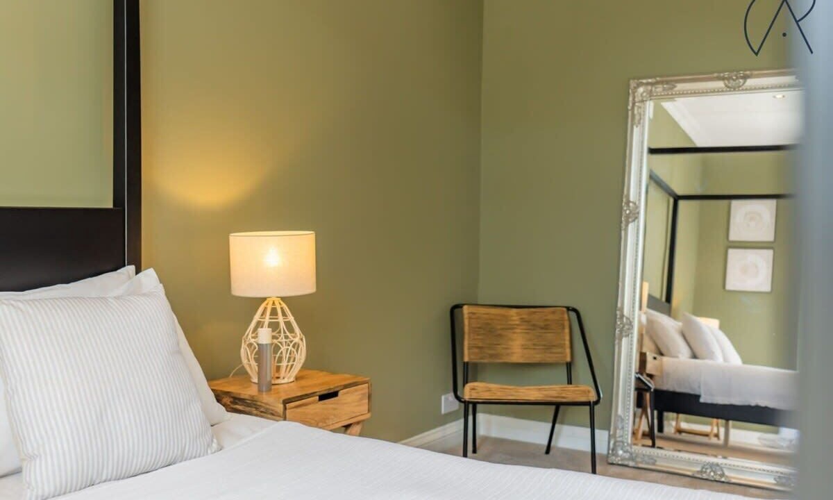 Photo of Bedroom in Windsor City Centre