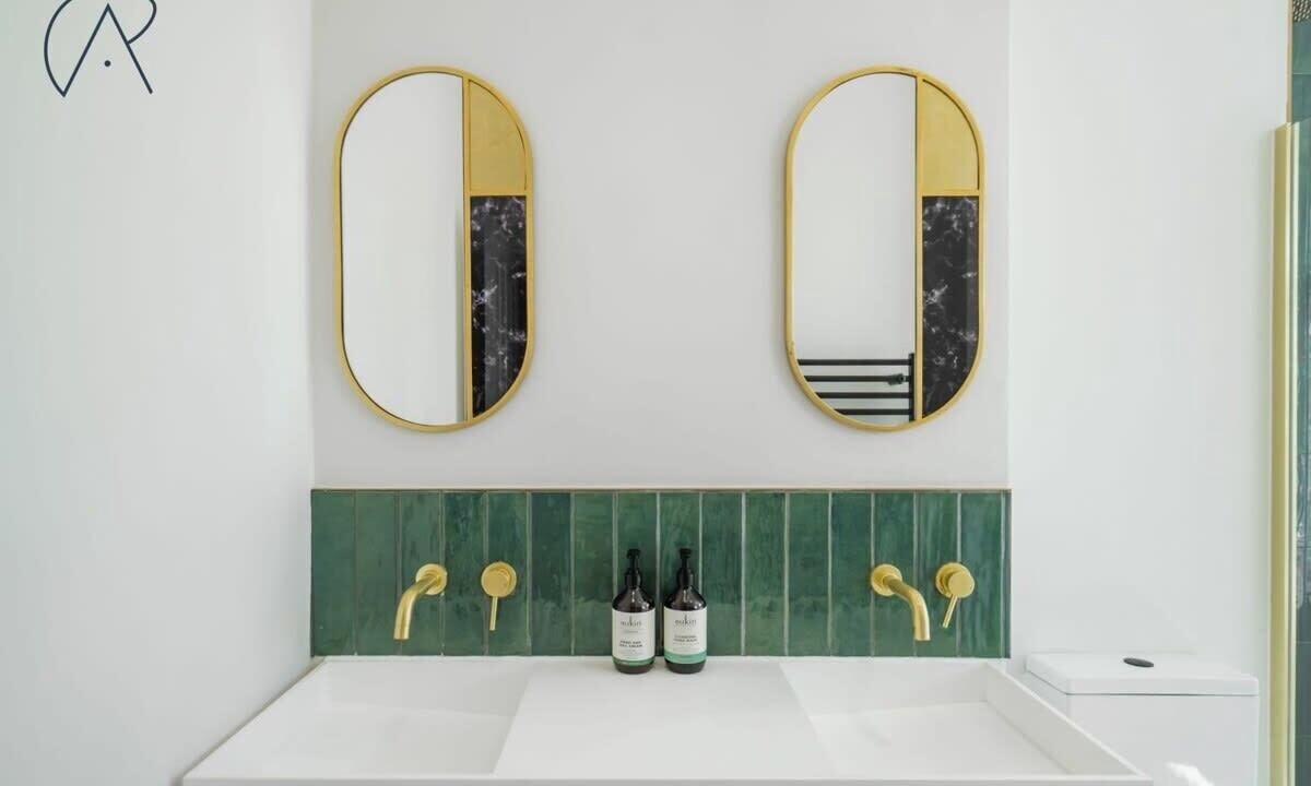 Photo of Bathroom in Windsor City Centre