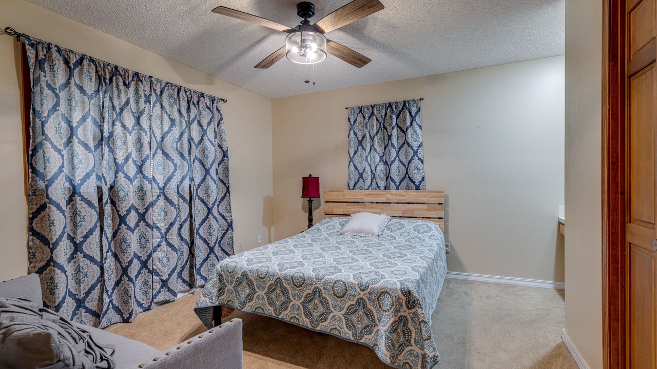 Photo of Bedroom in Fairbanks