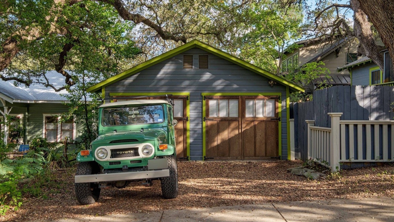Photo of Outdoor in Travis Heights
