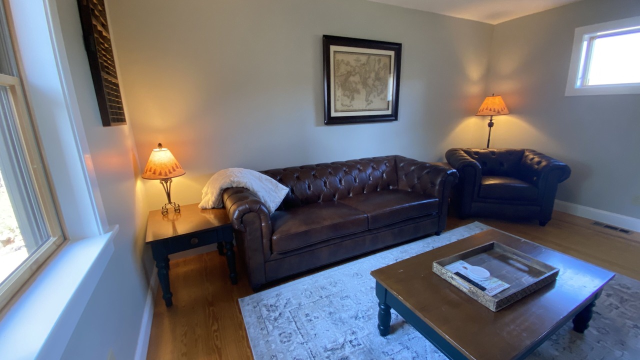 Photo of Livingroom in Keene