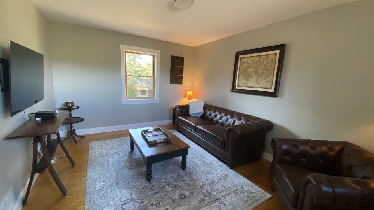 Photo of Livingroom in Keene