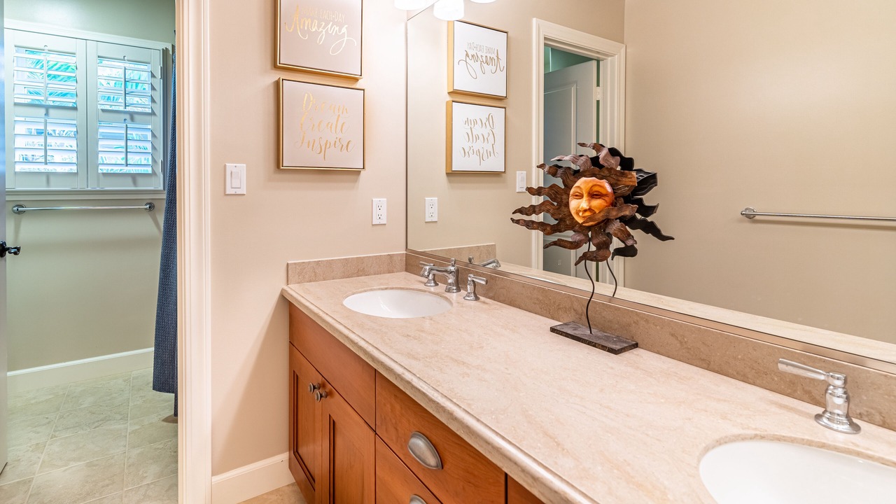 Photo of Bathroom in Ewa