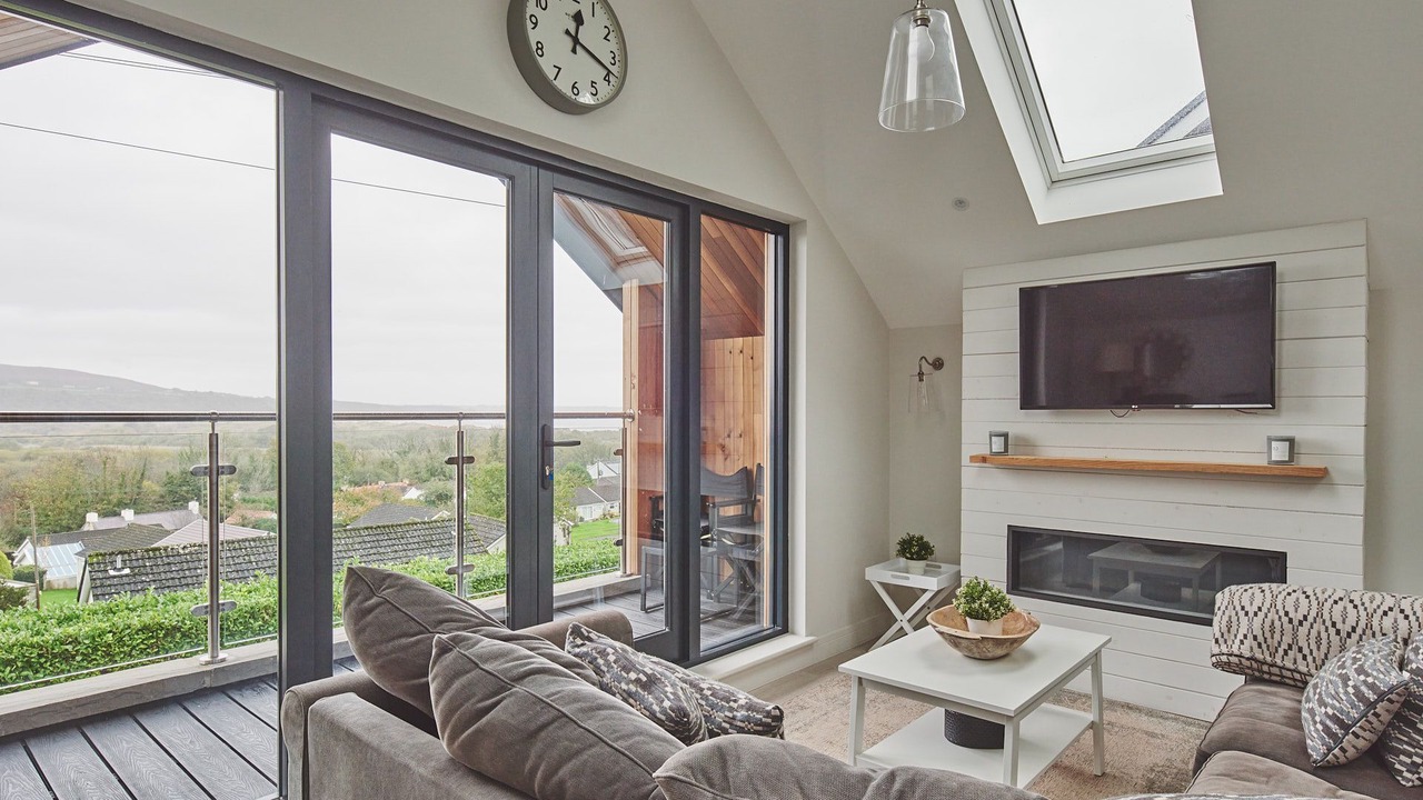 Photo of Bedroom in Oxwich