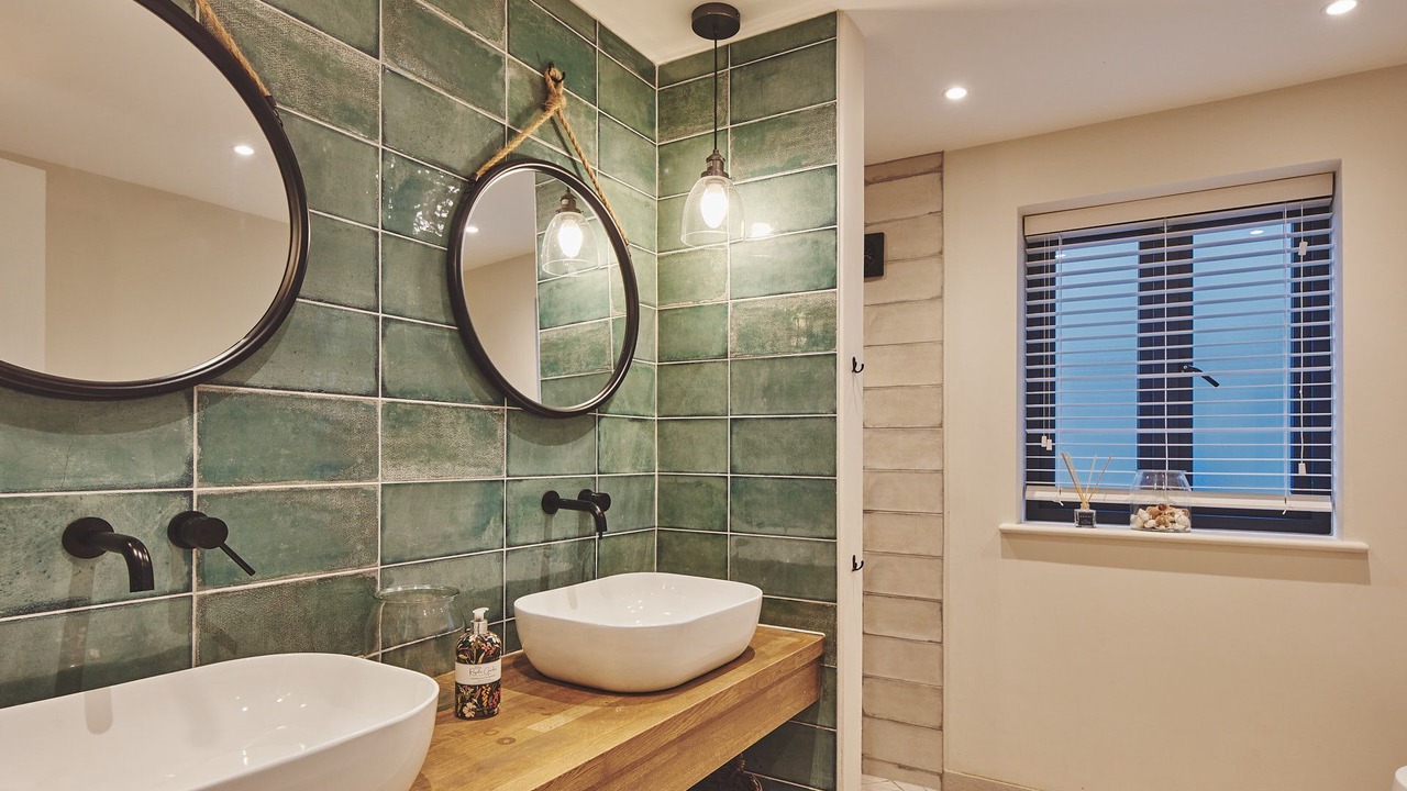 Photo of Bathroom in Oxwich