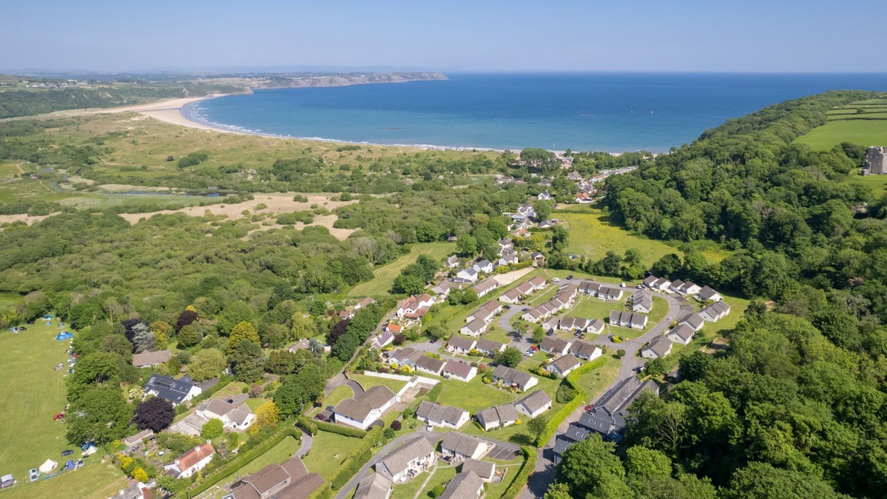 Photo of Others in Oxwich