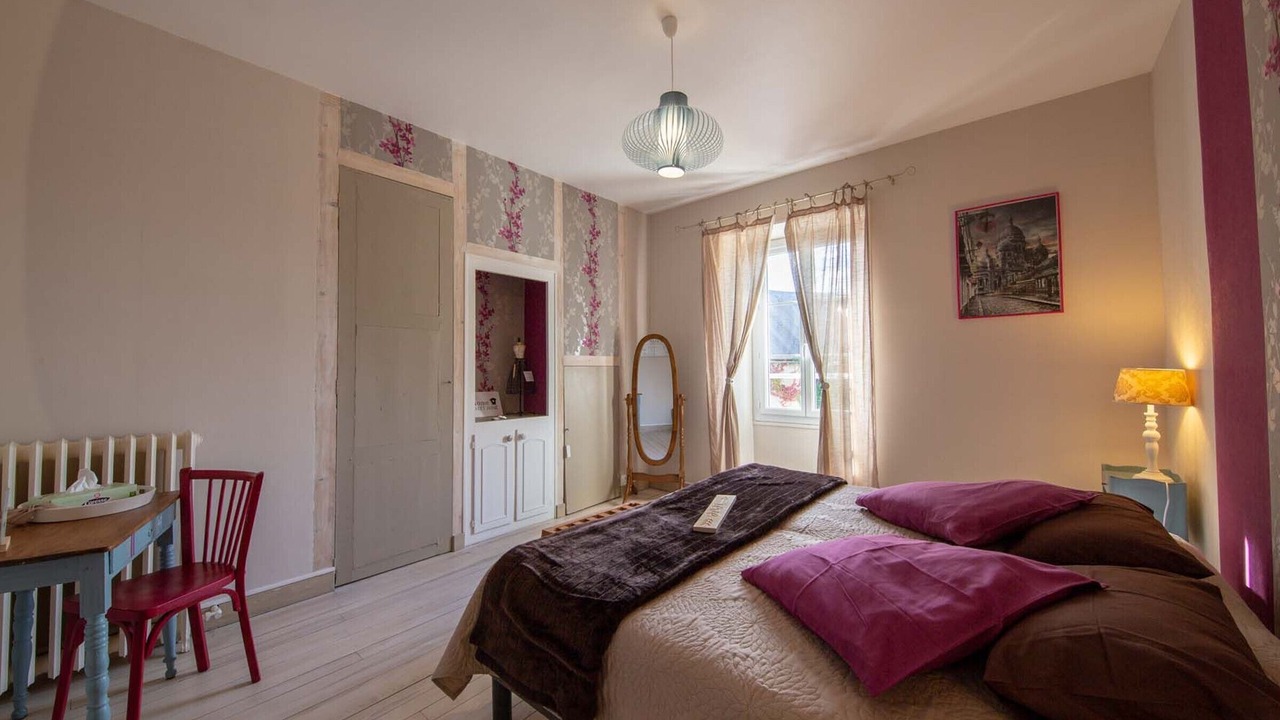 Photo of Bedroom in Boisseaux