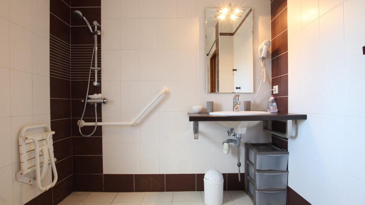 Photo of Bathroom in Beslon