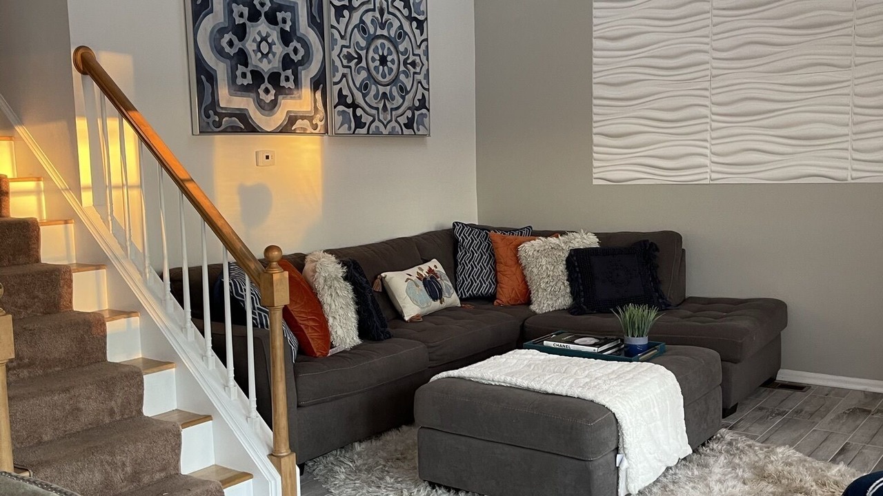 Photo of Livingroom in Livonia