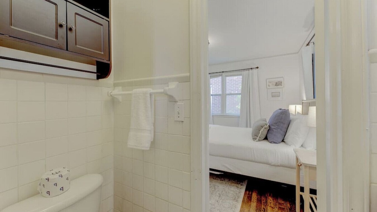 Photo of Bathroom in Earlewood
