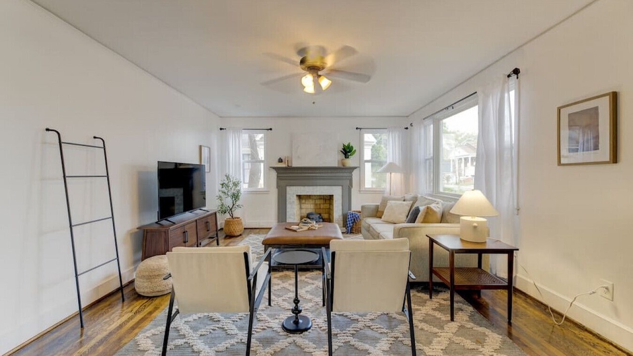 Photo of Livingroom in Earlewood