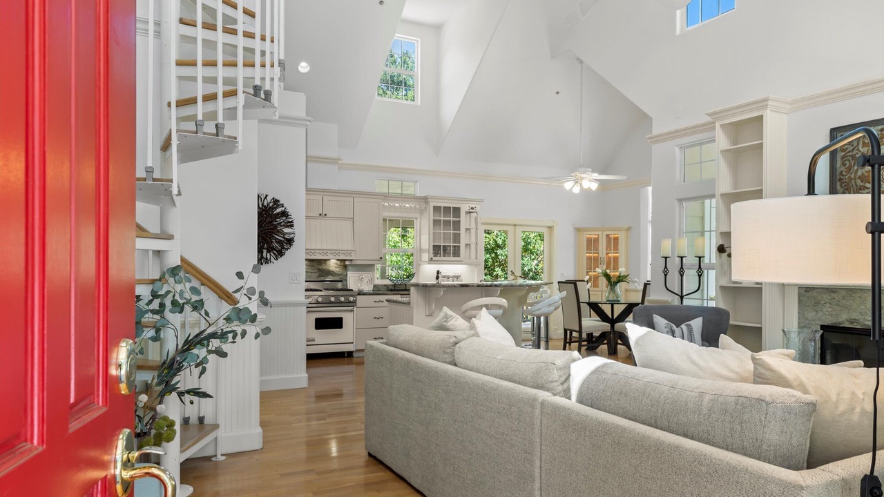 Photo of Livingroom in Napa Valley