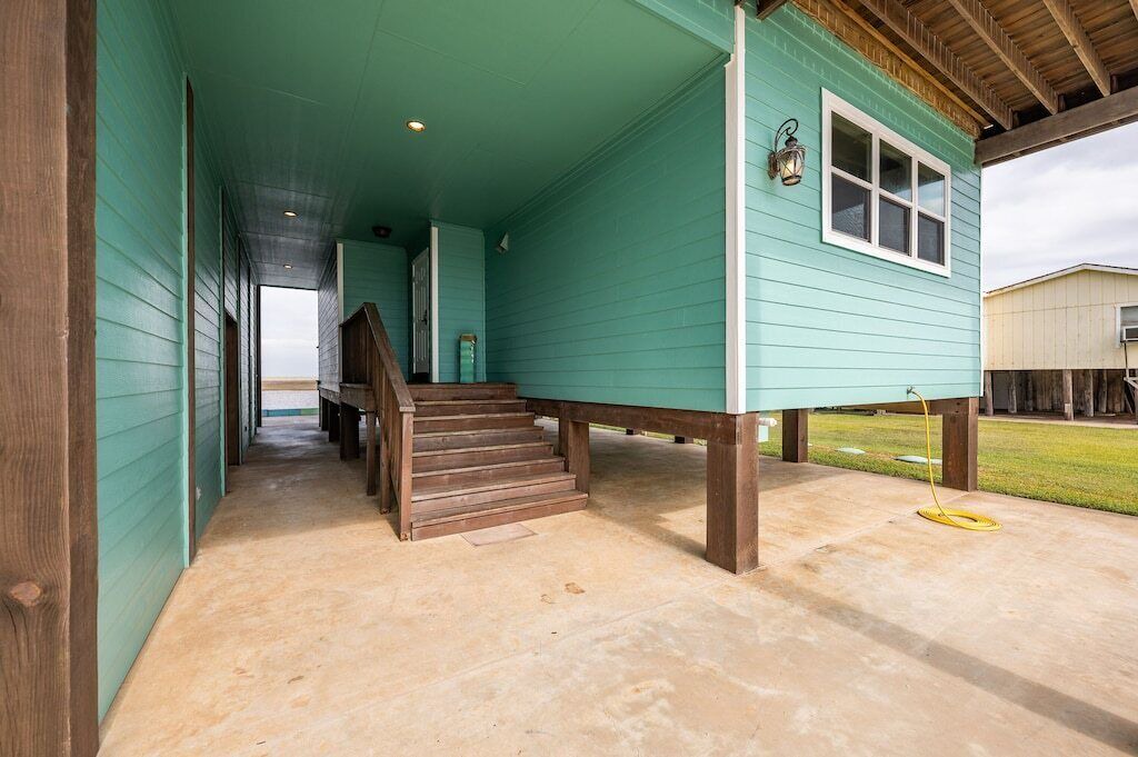 Photo of Patio Balcony in Cedar Lane