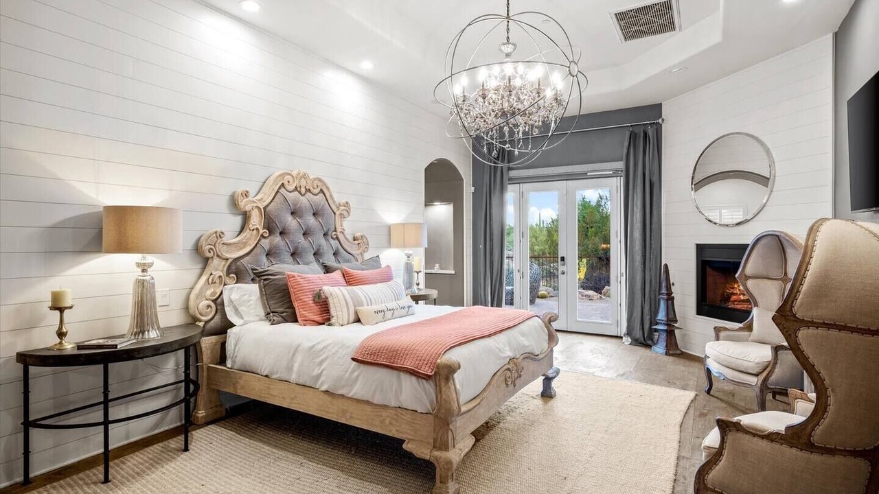 Photo of Bedroom in Pinnacle Peak Paradise