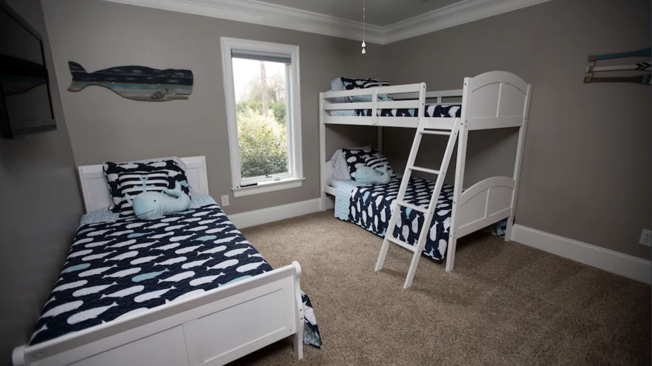 Photo of Bedroom in Lake Norman of Catawba