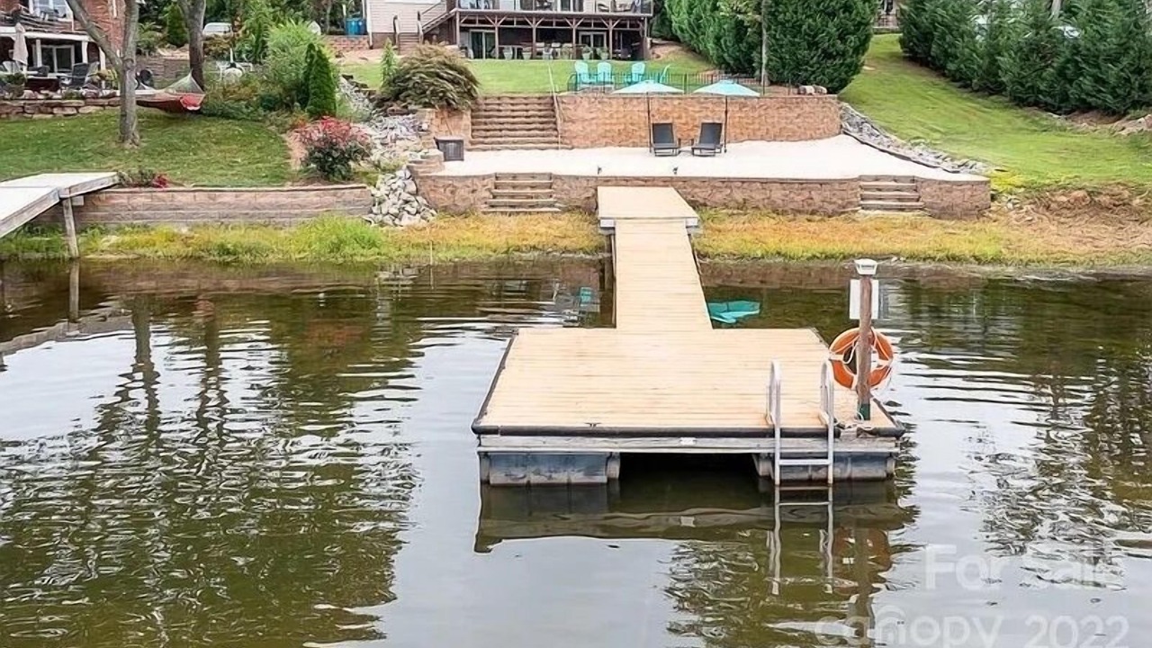Photo of Outdoor in Lake Norman of Catawba