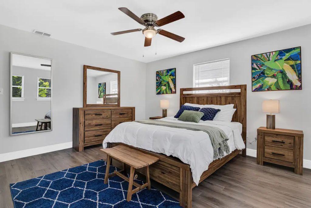 Photo of Bedroom in Englewood Park