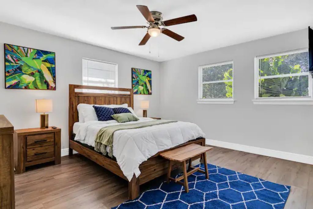 Photo of Bedroom in Englewood Park