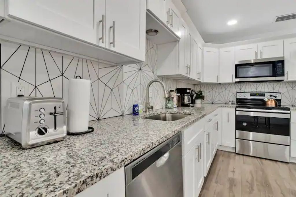 Photo of Kitchen in Englewood Park