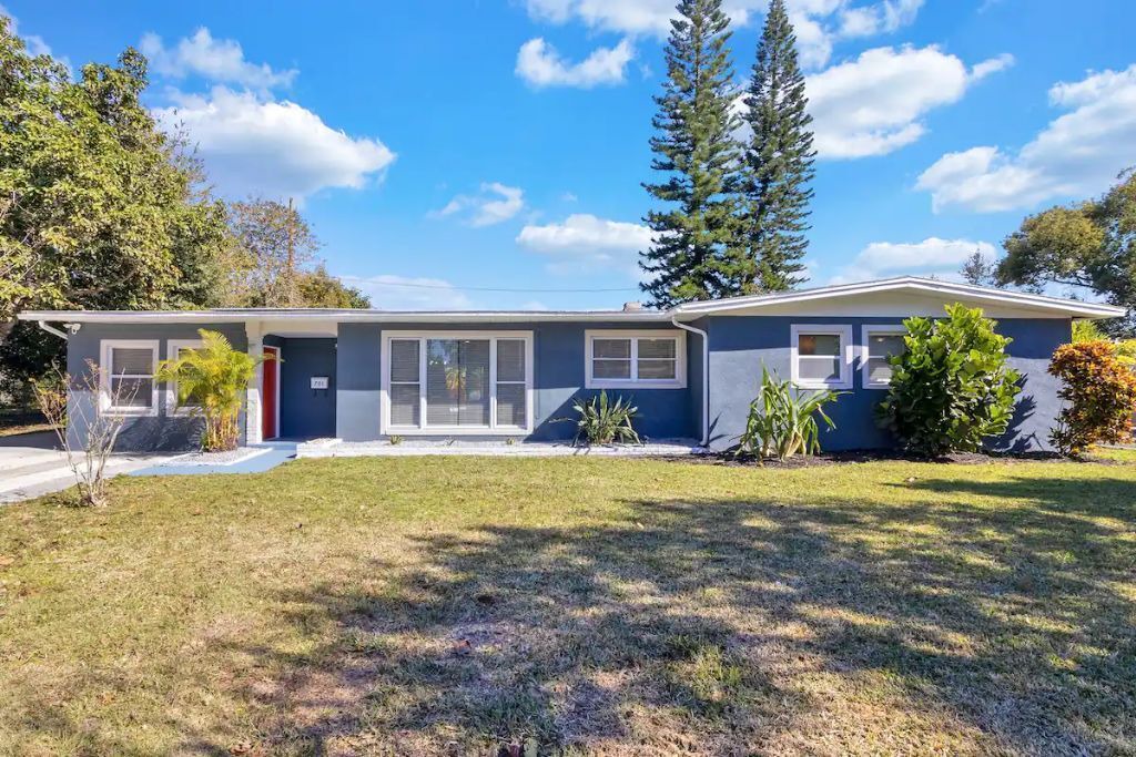 Photo of Outdoor in Englewood Park