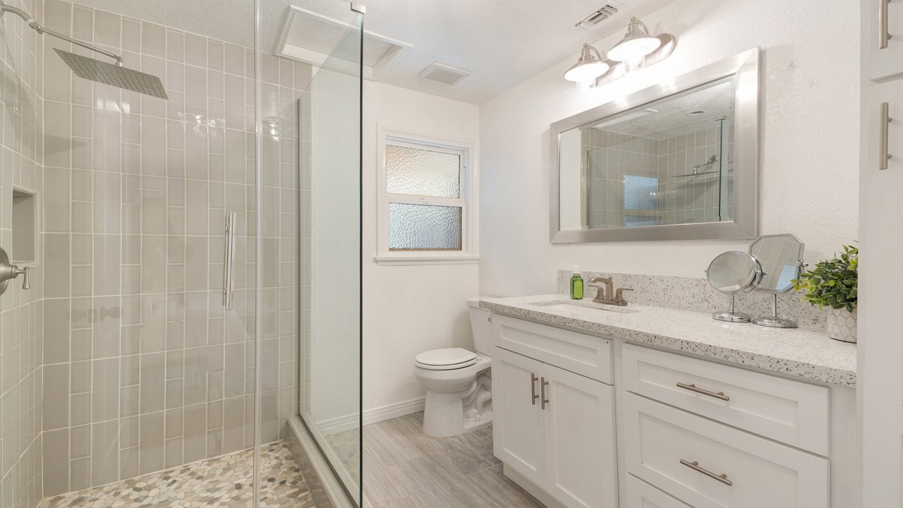 Photo of Bathroom in South Redlands