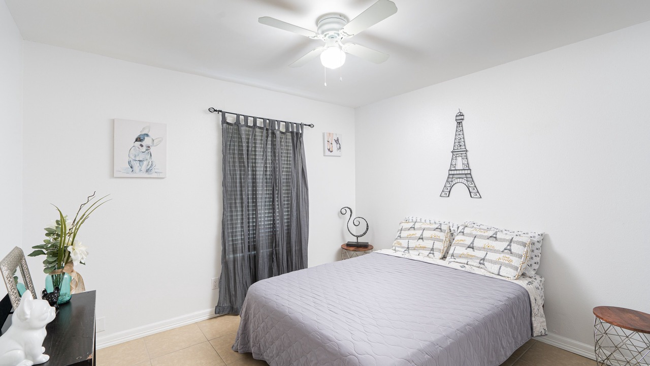 Photo of Bedroom in Pharr
