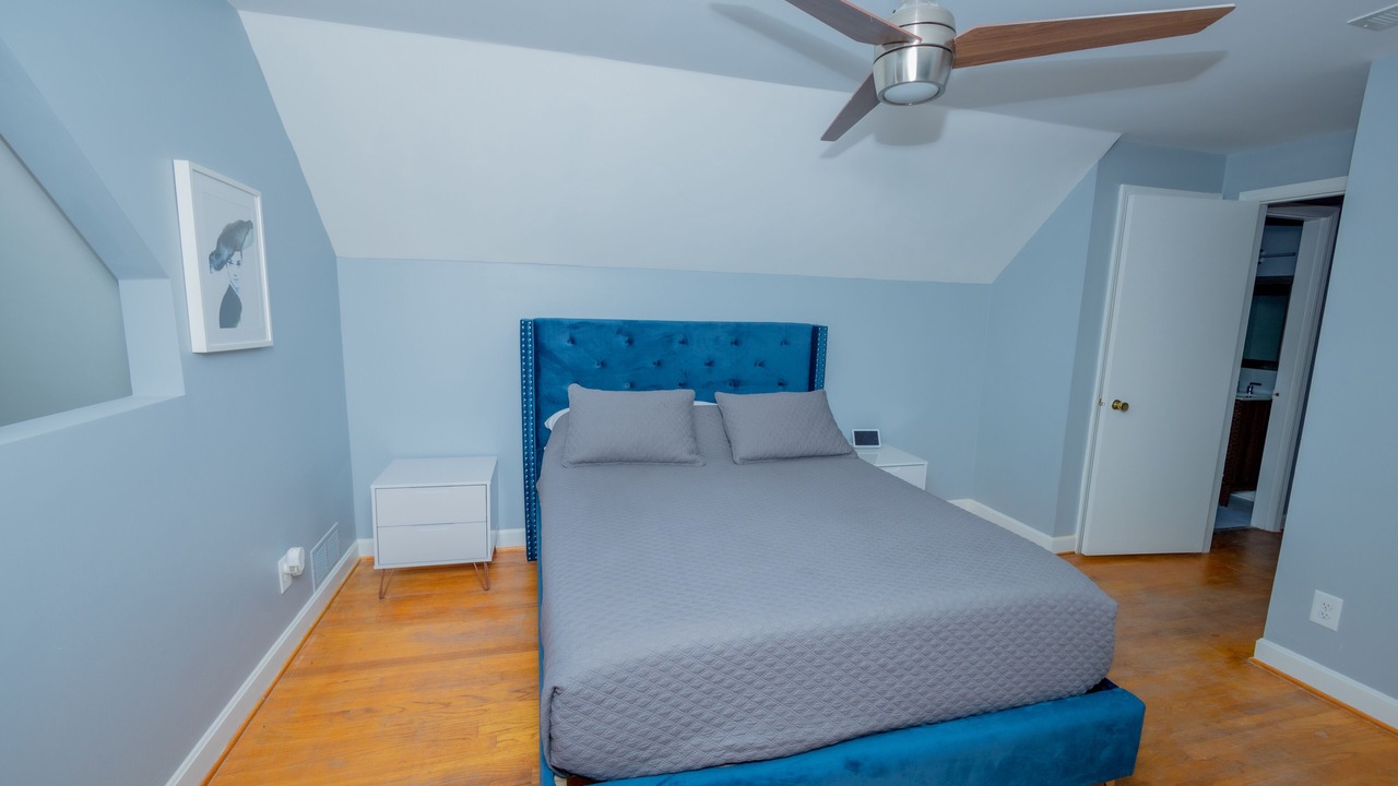 Photo of Bedroom in Green Valley