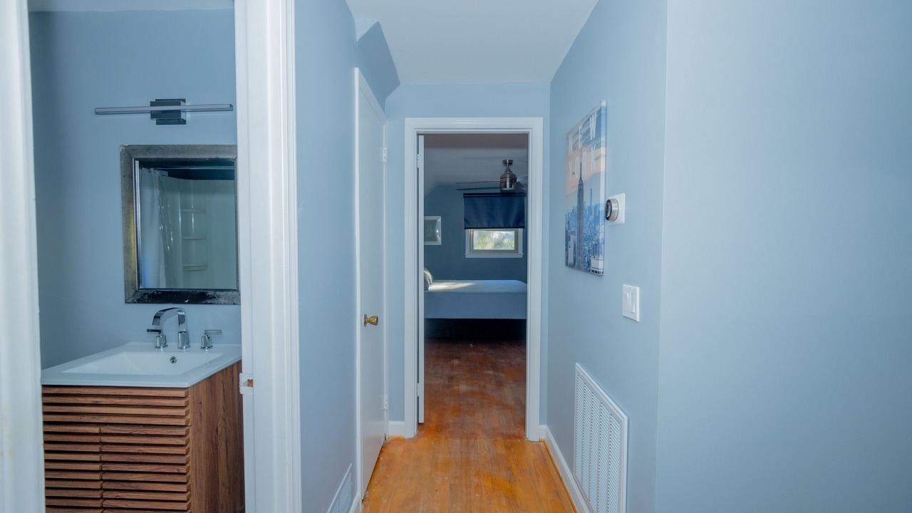 Photo of Bathroom in Green Valley