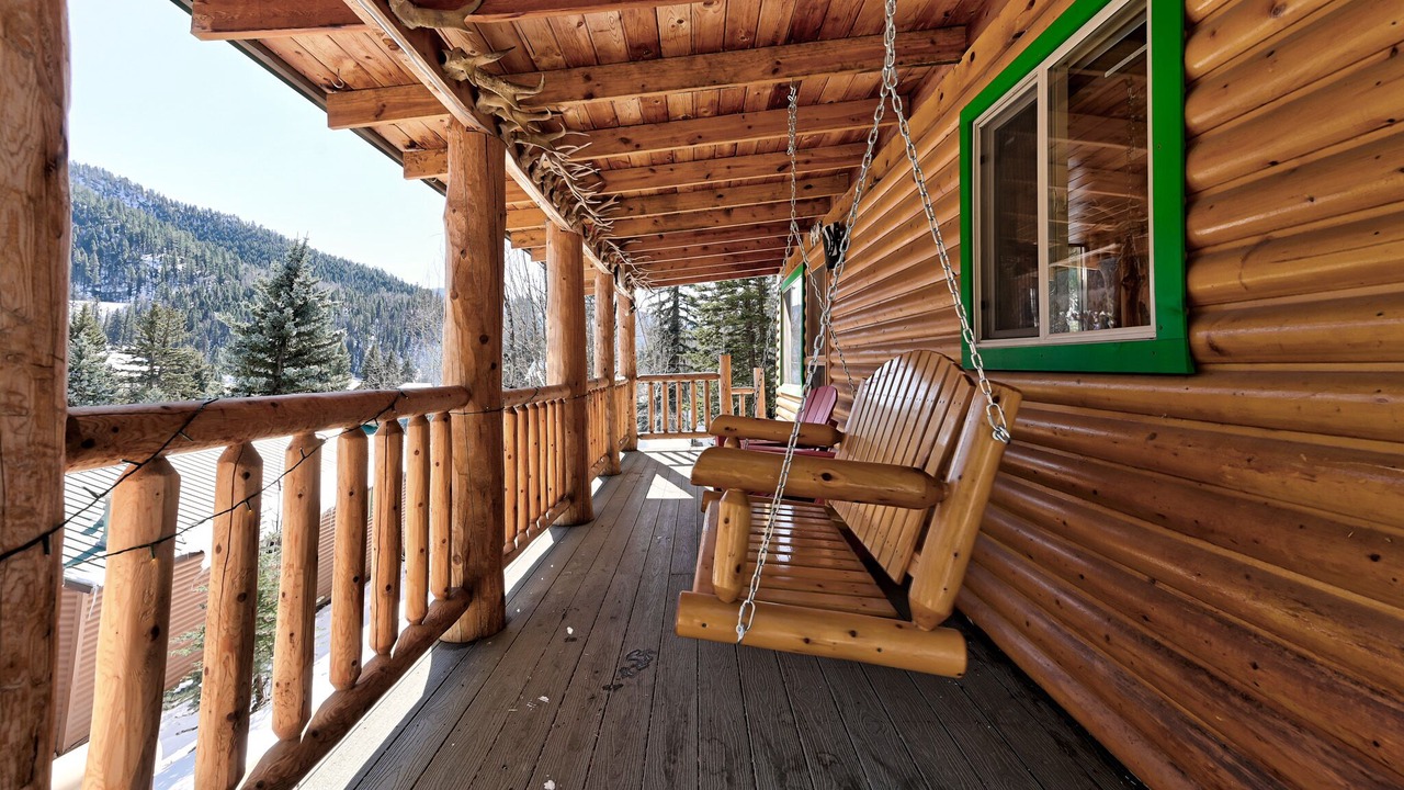Photo of Patio Balcony in Taos Ski Valley