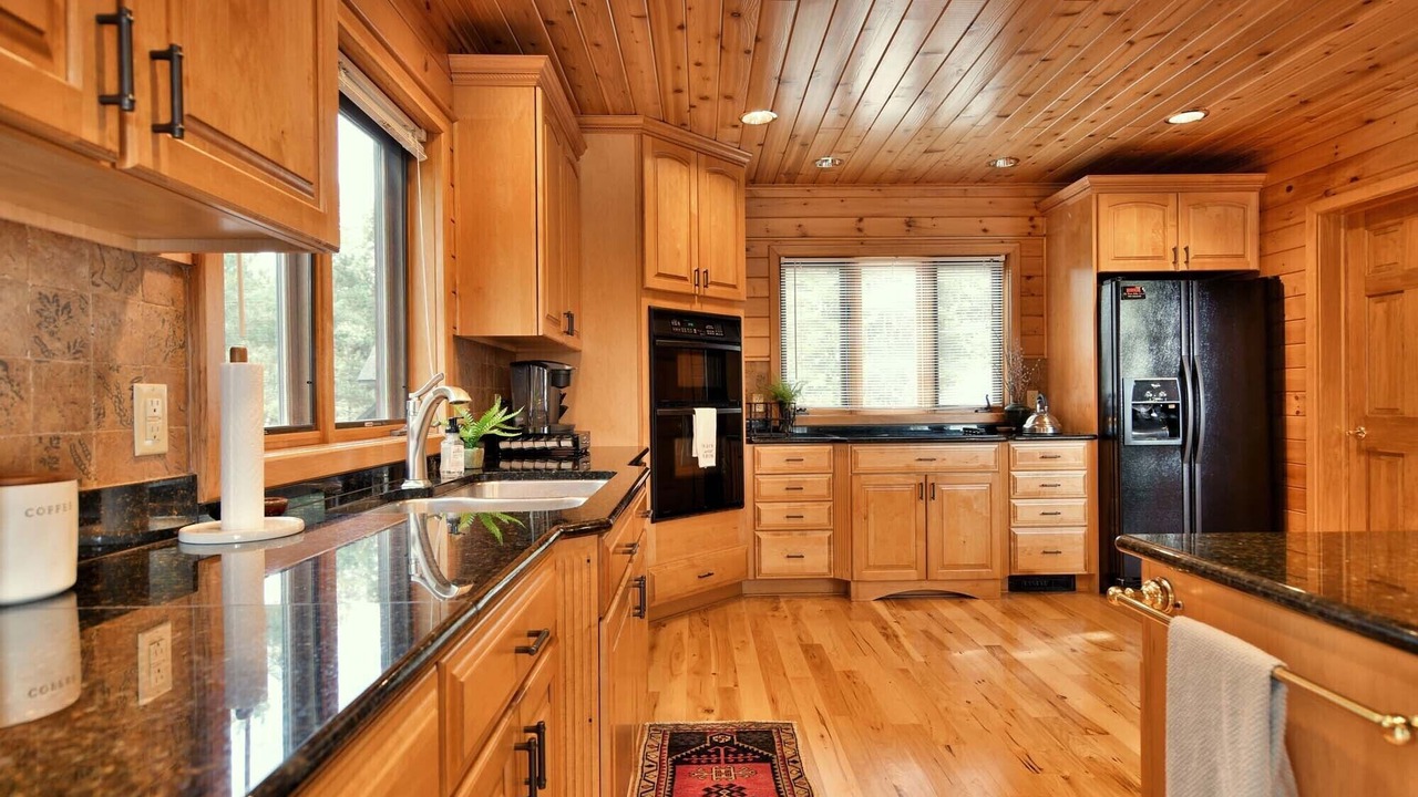 Photo of Kitchen in Cable