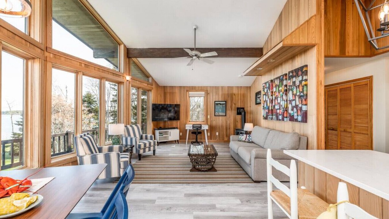 Photo of Livingroom in Jonesport